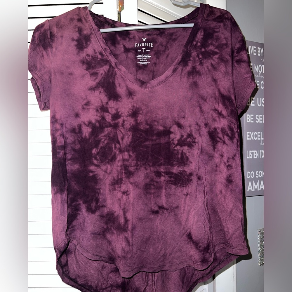American Eagle T Shirt
